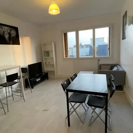 Melun Appartement, Apartamento *